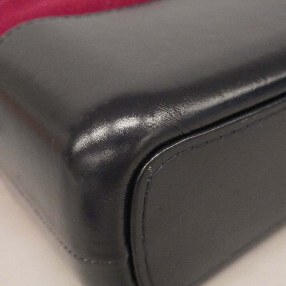 CHANEL Red Shoulder Bag - Picture 6 of 14